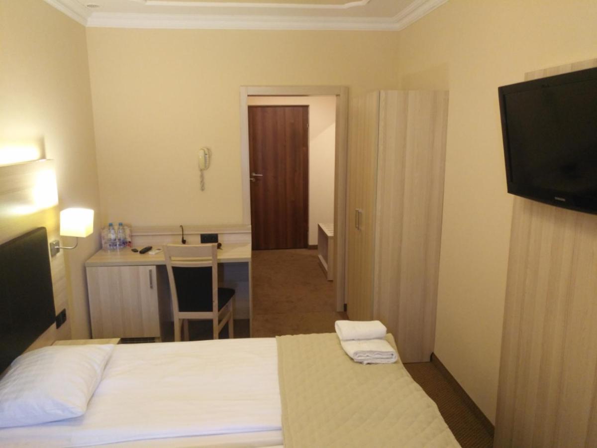 Spa Hotel Gloria بشيميش المظهر الخارجي الصورة