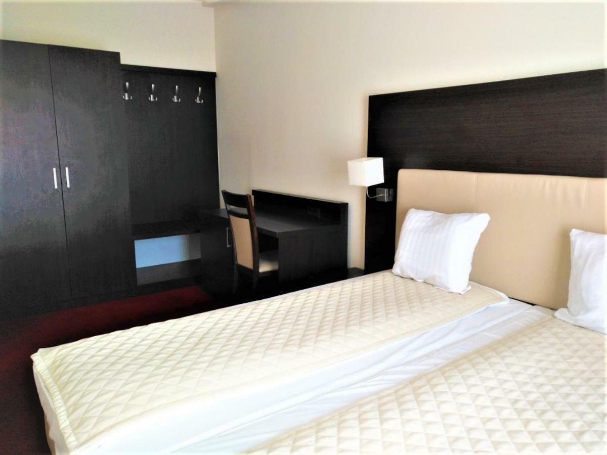 Spa Hotel Gloria بشيميش المظهر الخارجي الصورة